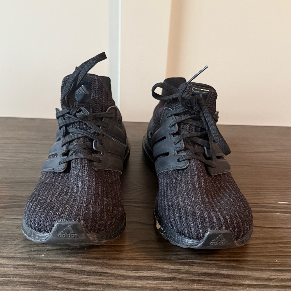 Adidas Ultraboost - Picture 2 of 6